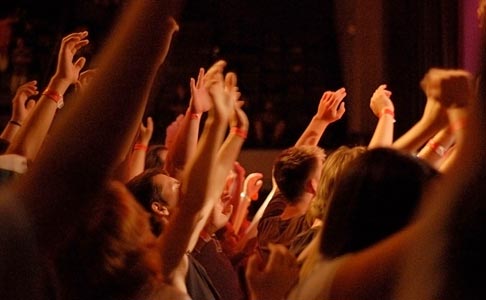 Active congregation worship = the best form of corporate worship!